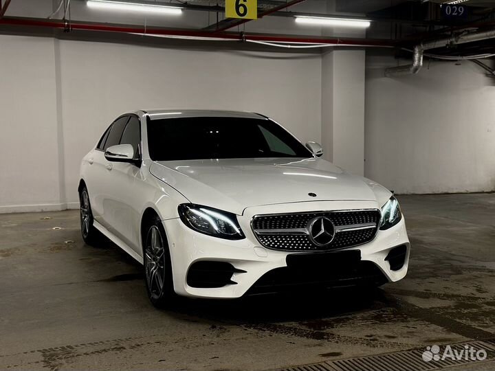 Аренда Mercedes E220d без водителя