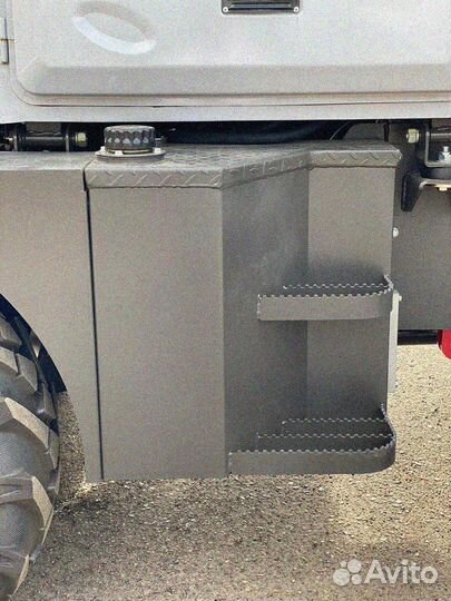 Фронтальный погрузчик STI ZL12S, 2023