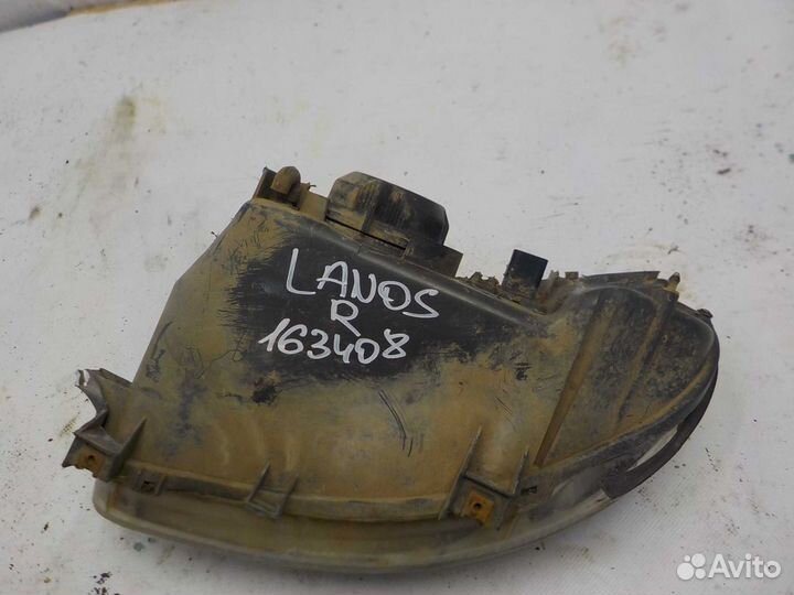 Фара правая Chevrolet Lanos