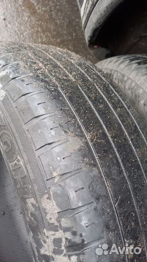 Yokohama Advan Neova AD08R 225/65 R17
