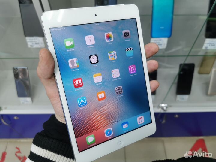 Планшет Apple iPad Mini 16GB