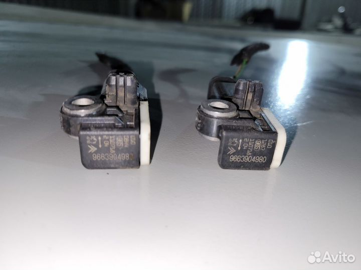 Датчик удара двери Peugeot (Пежо) 3008