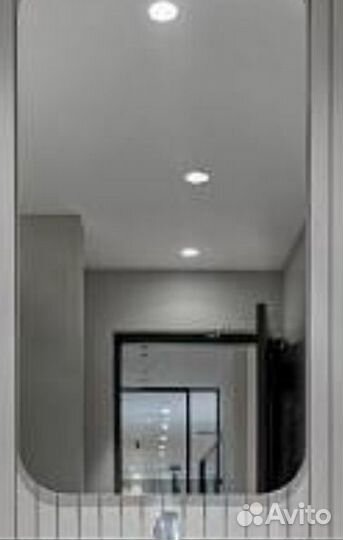 Зеркало без рамы