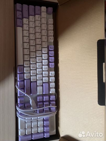Игровая механическая клавиатура
