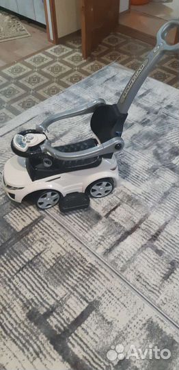 Детская машинка каталка с ручкой