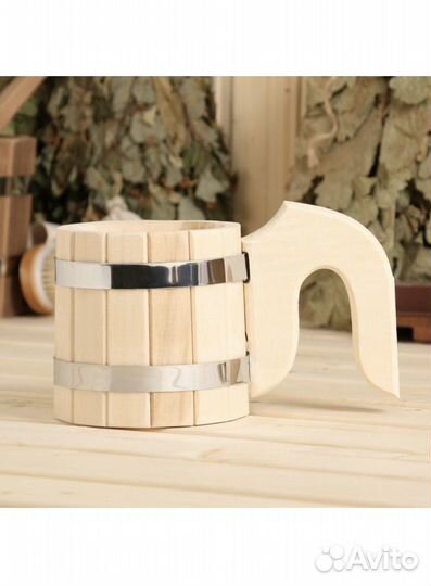 Пивная кружка из дерева