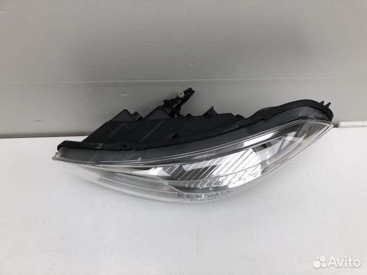 Фара левая Renault Dokker
