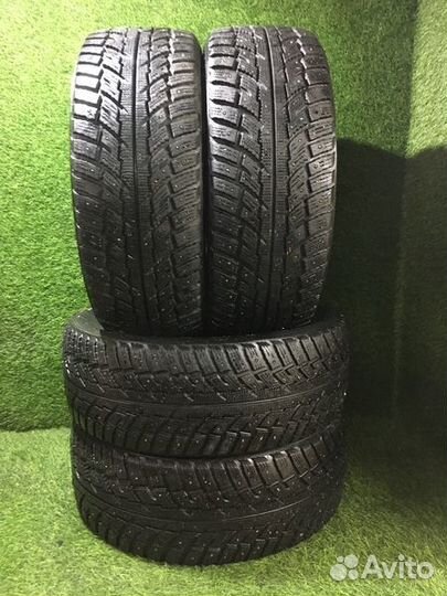 Kumho I'Zen RV Stud KC16 235/55 R18 104T