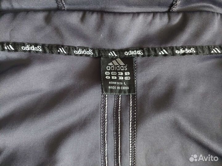 Спортивный костюм женский