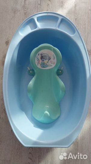 Ванночка для купания с горкой и гамаком