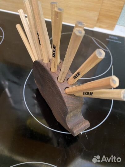 Подставки под канцелярию