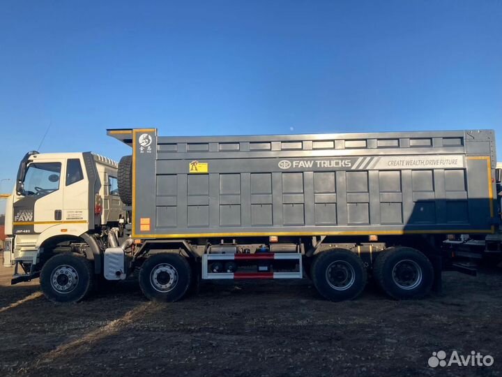 FAW J6 CA3310P66K24T4E5, 2023