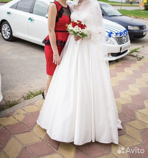 Продам свадебное платье