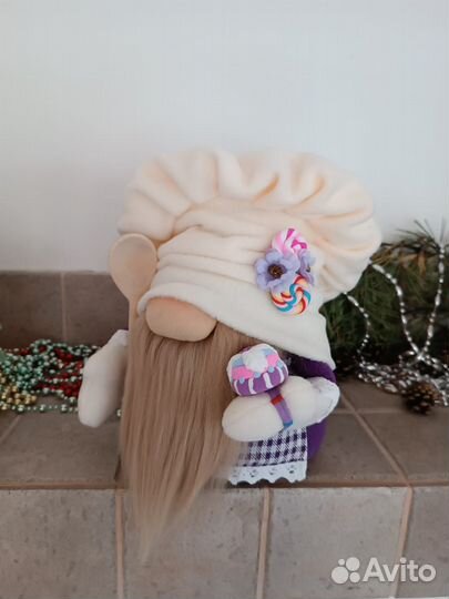 Продам поваренка