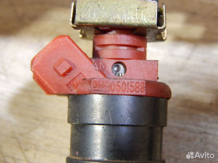 Форсунки топливные Opel Vectra B / Omega B