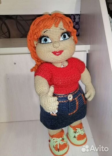 Игрушка ручной работы. Вязаная Кукла