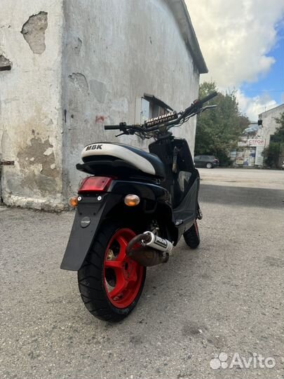MBK buster2004