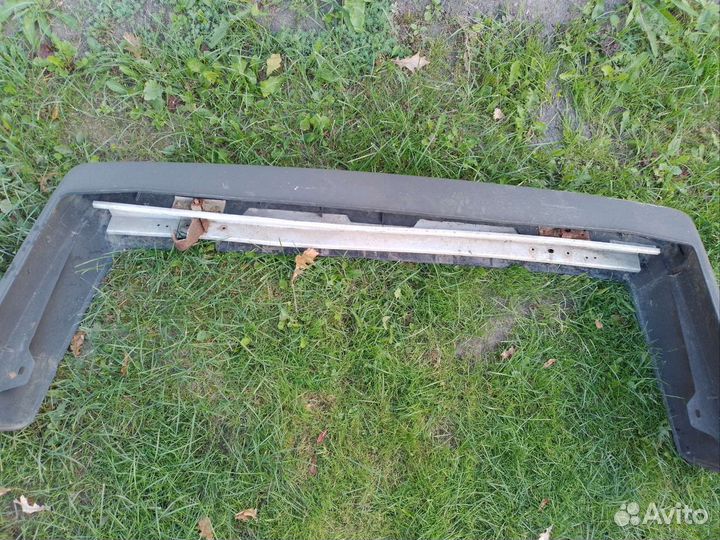 Задний бампер Ваз 21099