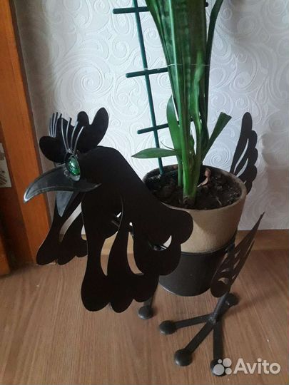 Кашпо металл