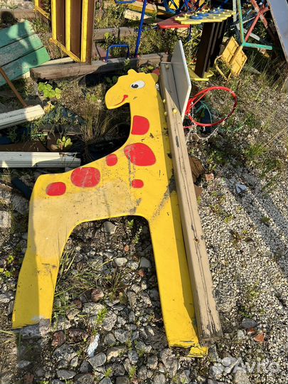 Карусель, качалка