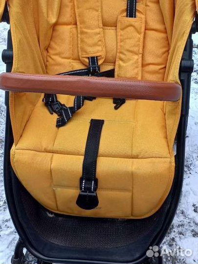 Продам прогулочную коляску танк)