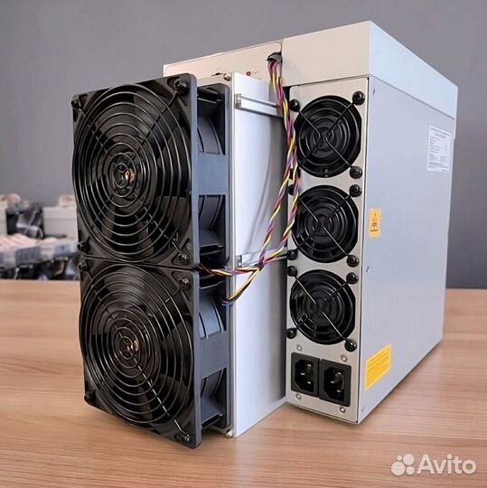 Майнер Antminer S19j pro 104 c размещением