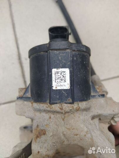 Суппорт тормозной задний левый Фольксваген Тигуан