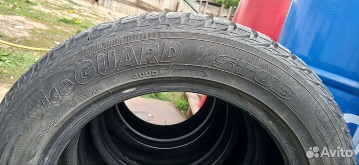 Yokohama Ice Guard IG35 215/55 R16 97T