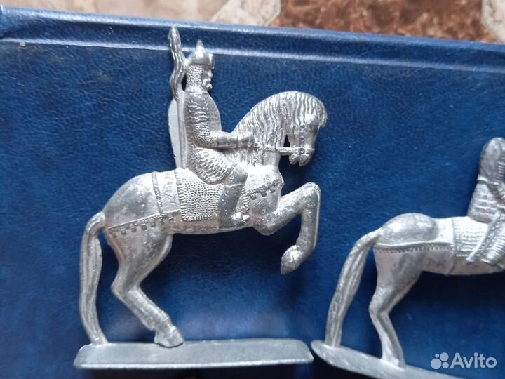 Модель солдатика