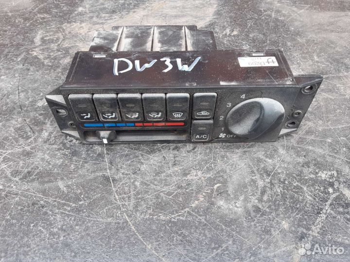 Блок климат-контроля Mazda Demio 1 DW