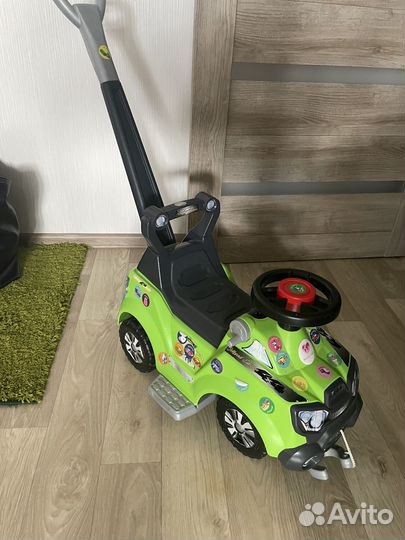 Машинка каталка толокар