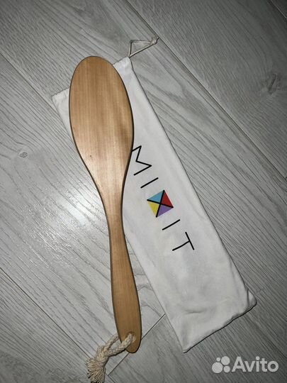Массажер щетка mixit