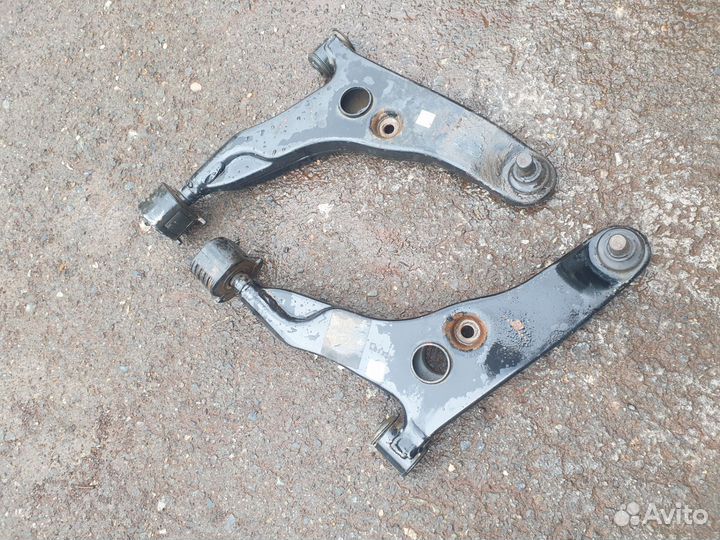 Передние рычаги mitsubishi carisma
