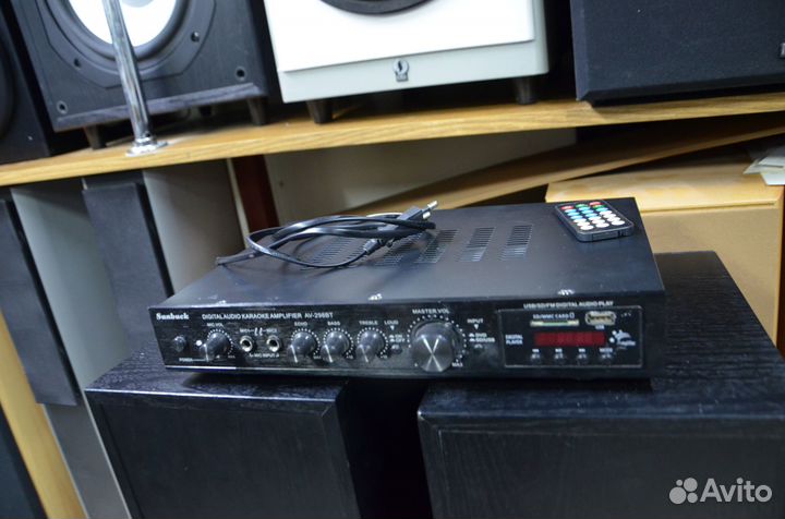 Усилитель - ресивер Sunbuck AV 298BT пульт