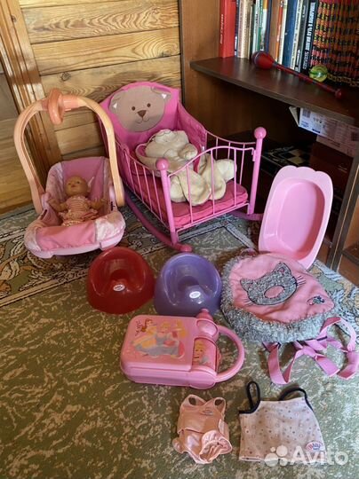 Детские игрушки (кровать, кукла, переноска и тд)