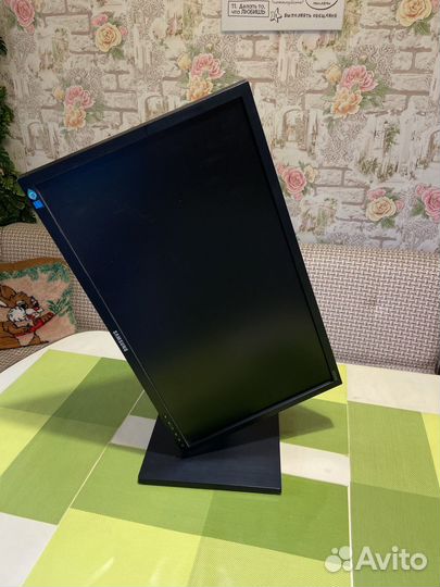 Монитор Samsung 23