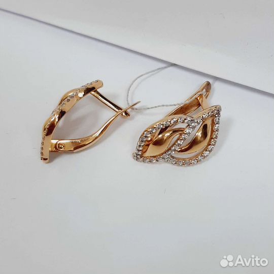 Золотые серьги