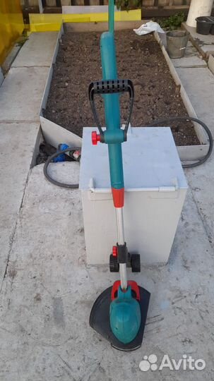 Электротриммер Bosch