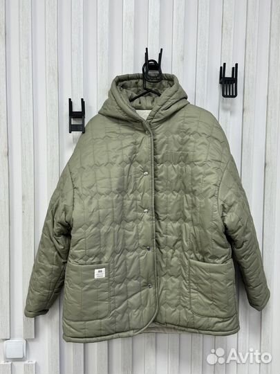 Куртка стеганная с капюшоном на кнопках waterproof