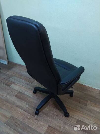 Кресло руководителя (кожа)
