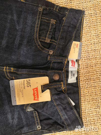 Джинсы levis, размер 7-8 лет