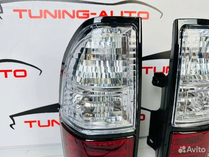 Стоп - сигналы Toyota LC Prado (J90) 96-02г J8878