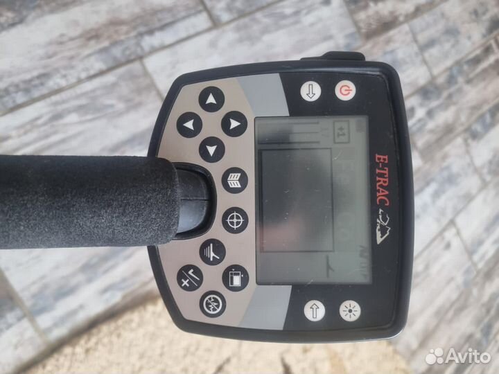 Металлоискатель minelab