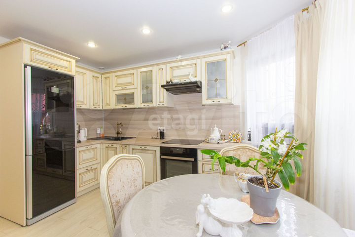 Коттедж 139,7 м² на участке 15 сот.