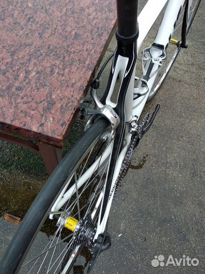 Шоссейный велосипед карбон