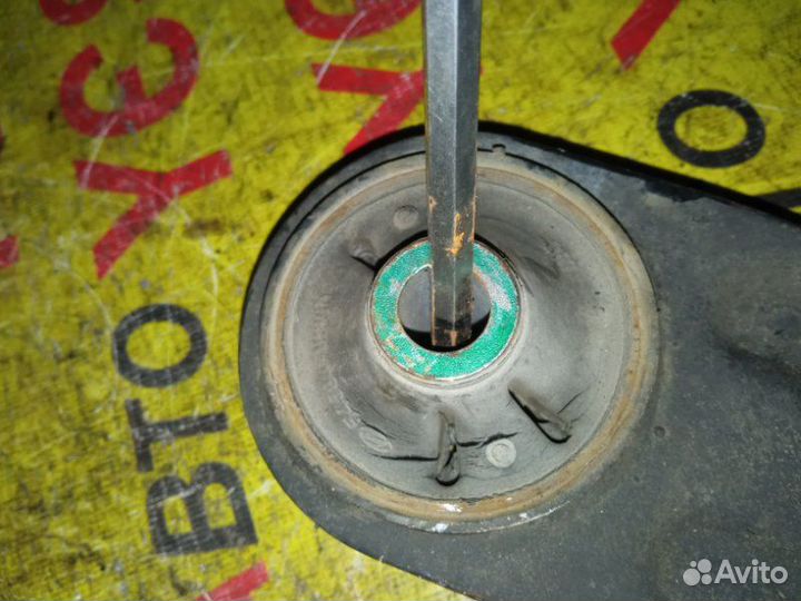 Рычаг подвески передний правый Hyundai Getz TB