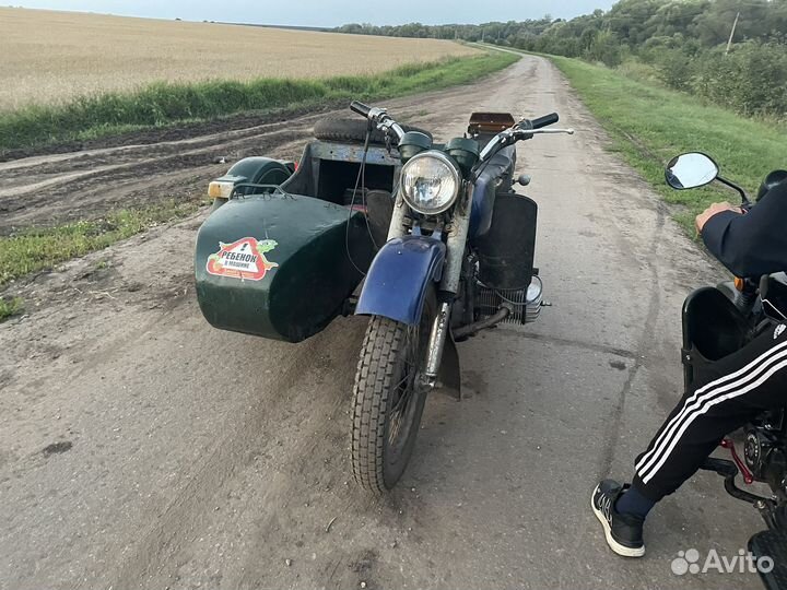 Мотоцикл днепр