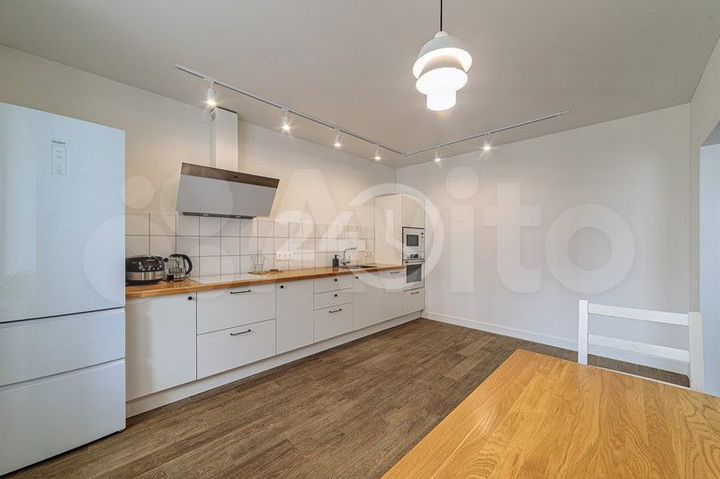 3-к. квартира, 109,1 м², 9/17 эт.