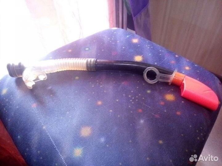 Маска для подводного плавания с трубкой