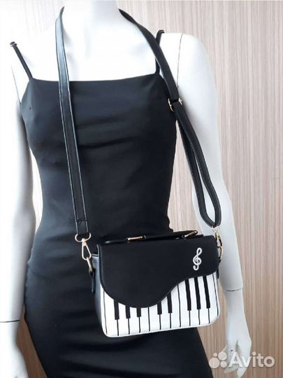 Сумка женская через плечо новая нотка